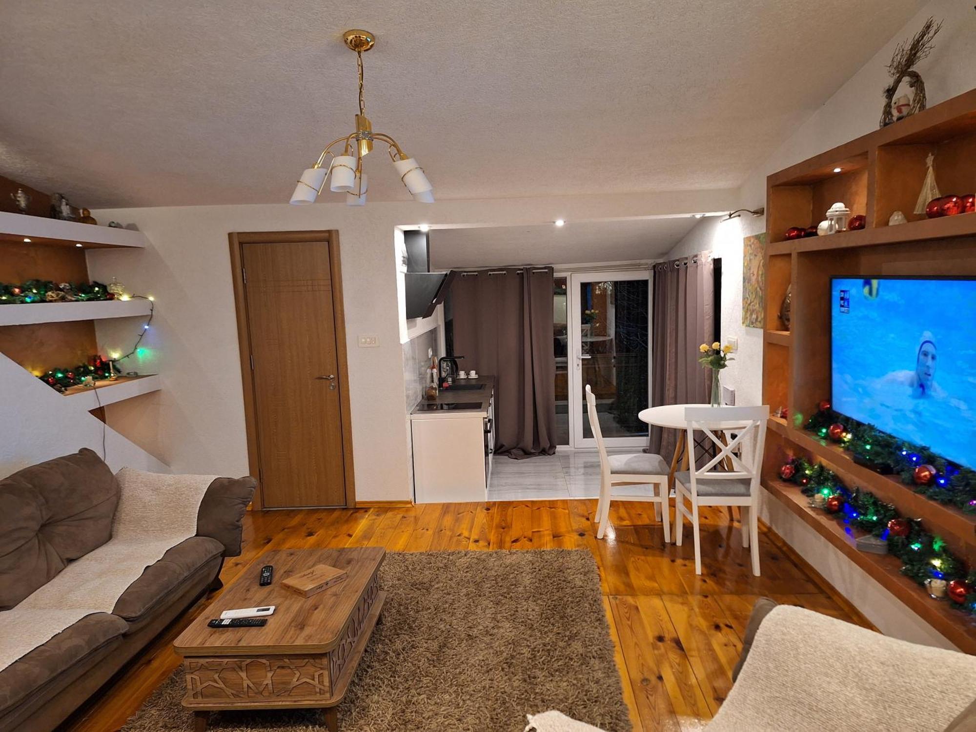 Apartmani Vuk Cetinje Exterior foto