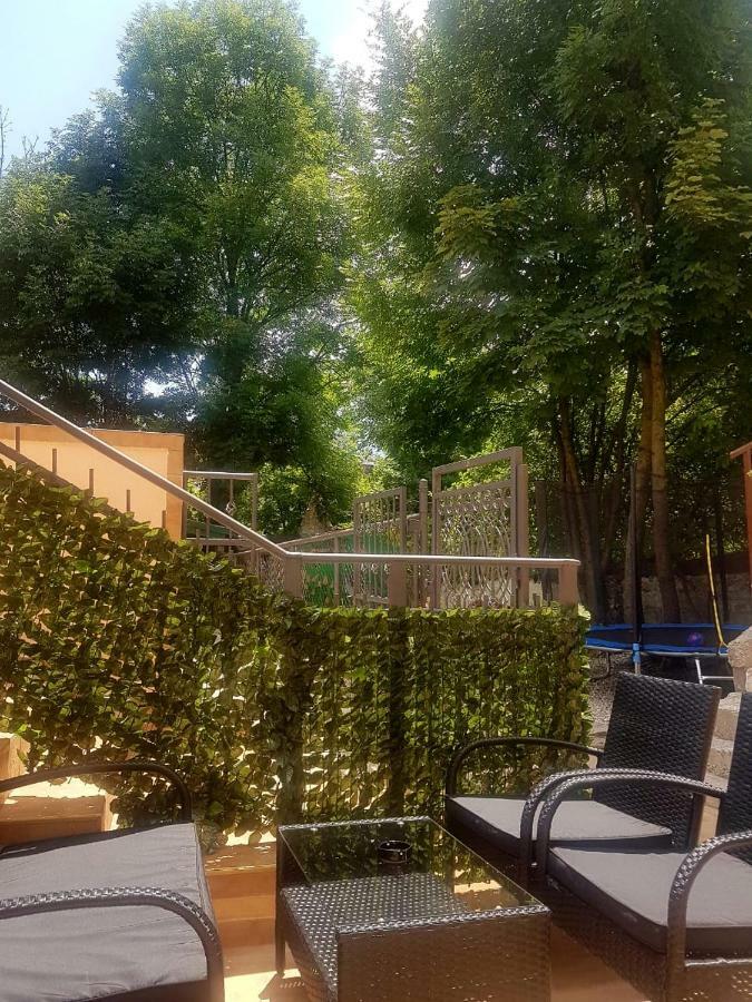 Apartmani Vuk Cetinje Exterior foto